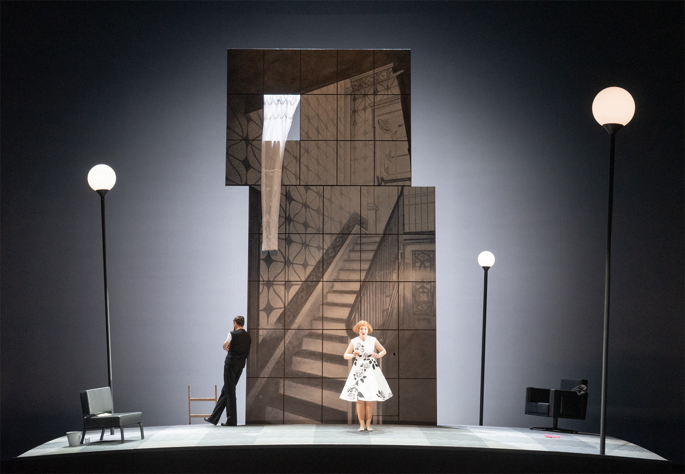 Klaus Grünberg, set and light design for Il barbiere di Siviglia (Gioachino Rossini), Hamburgische Staatsoper, 2026