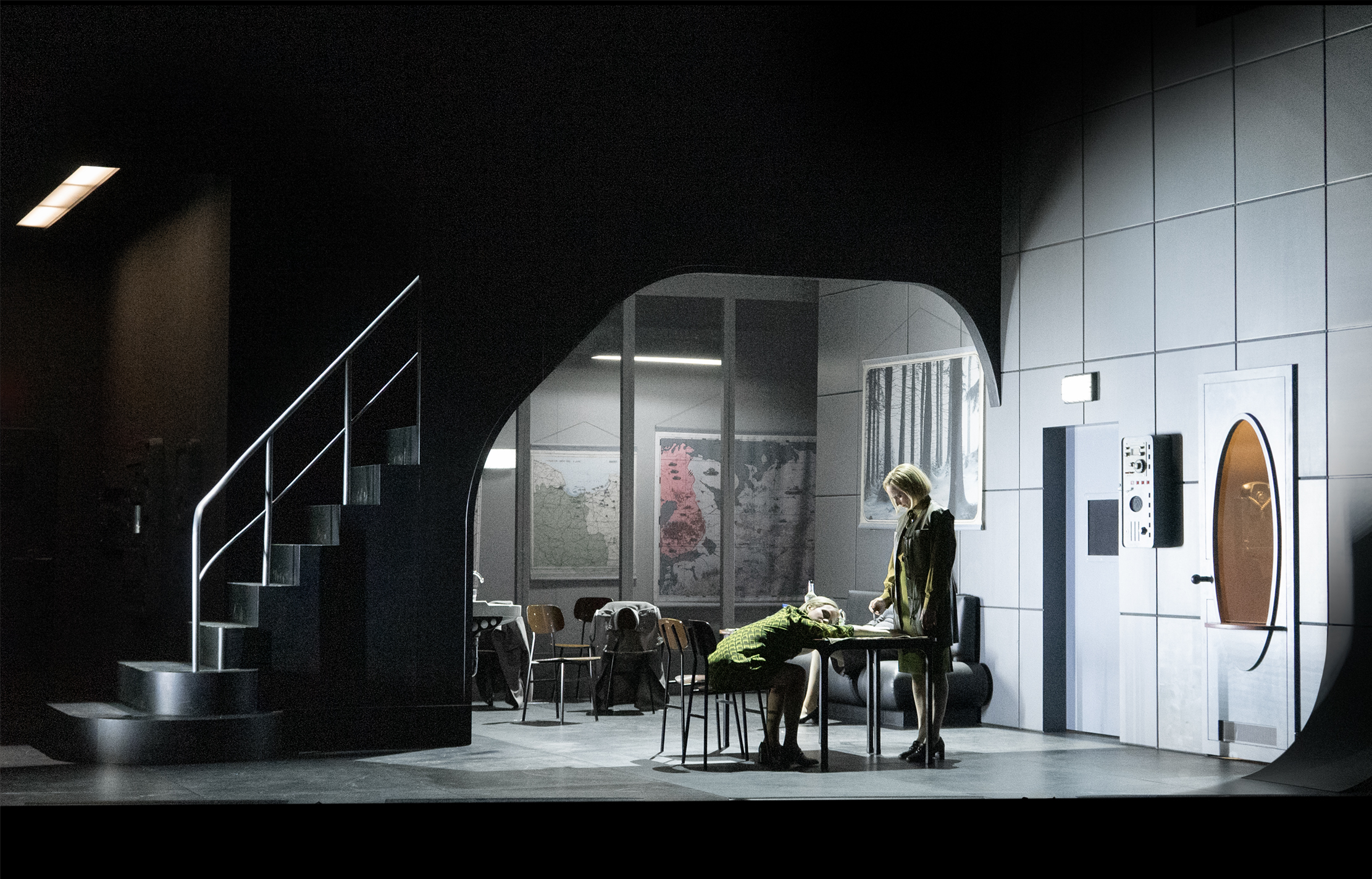 Klaus Grünberg, set design for Drei Schwestern (Tschechow), Berliner Ensemble, 2026