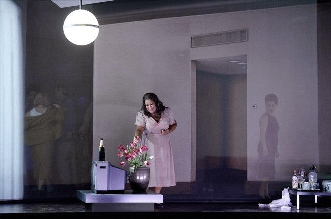 Klaus Grünberg, set and light design for AIDA, Opernhaus Zürich, 2014