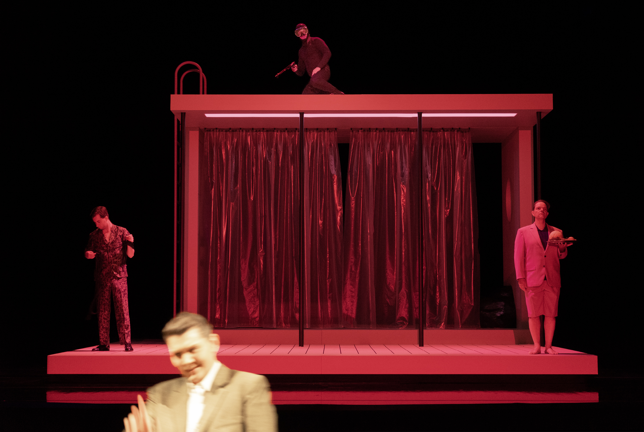 Klaus Grünberg, set and light design for Giulio Cesare in Egitto (Händel), Nationaltheater Mannheim, 2025