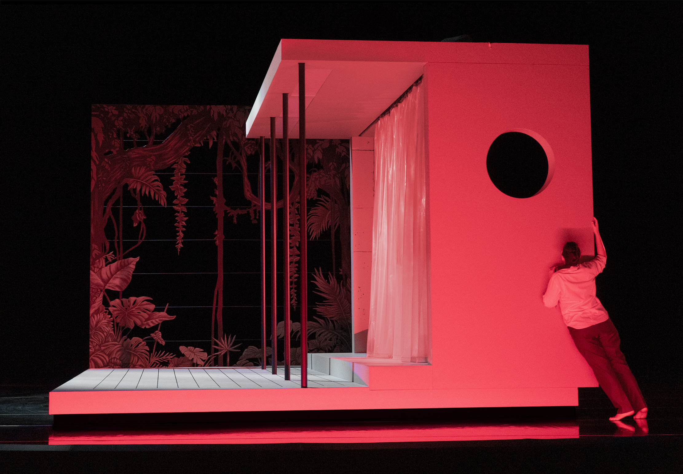 Klaus Grünberg, set and light design for Giulio Cesare in Egitto (Händel), Nationaltheater Mannheim, 2025