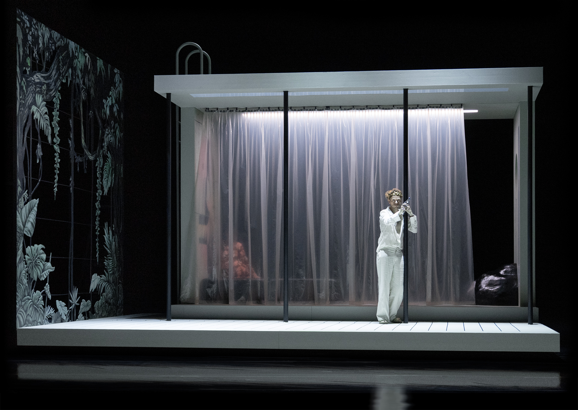 Klaus Grünberg, set and light design for Giulio Cesare in Egitto (Händel), Nationaltheater Mannheim, 2025