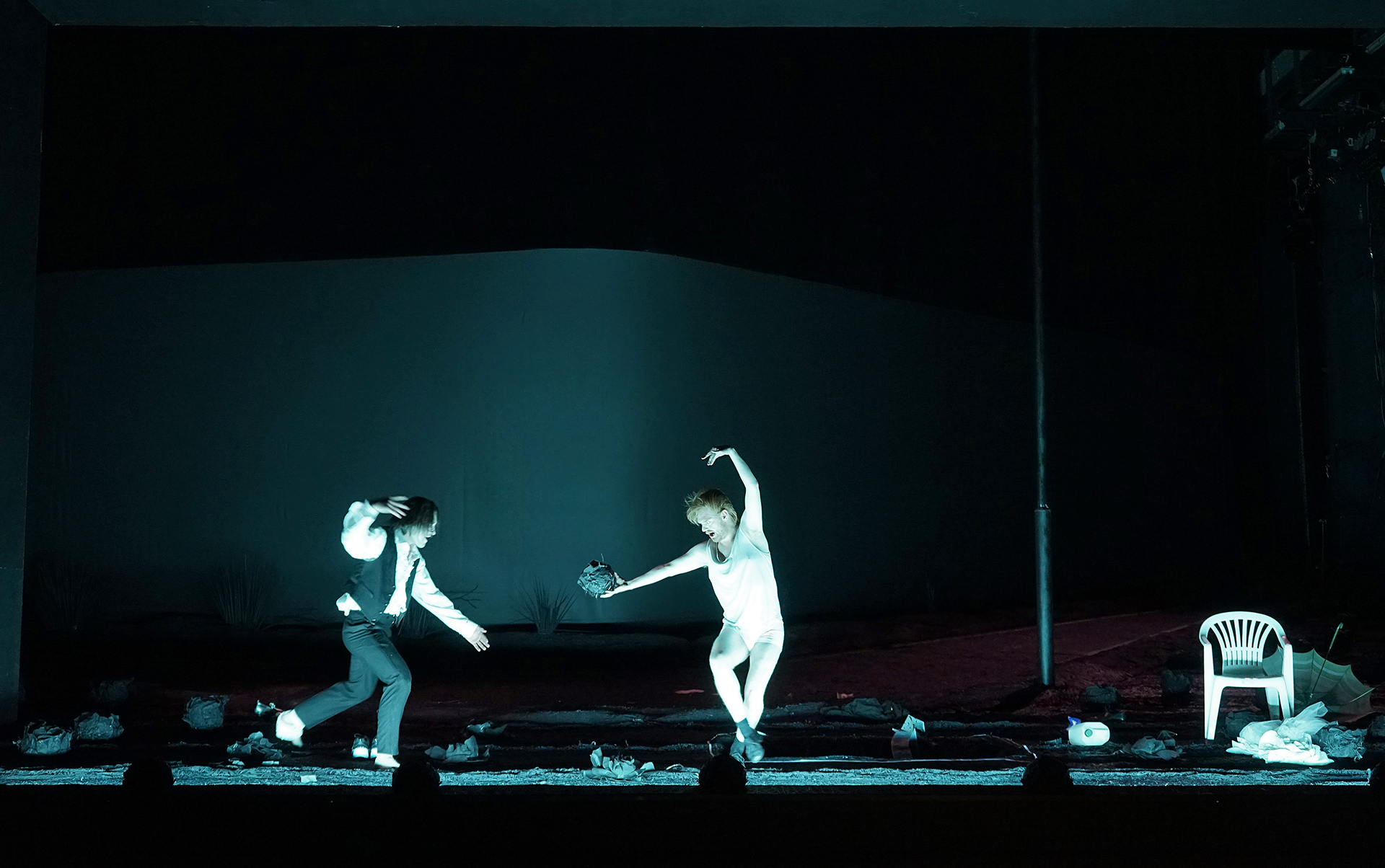 Klaus Grünberg, set and light design for Don Giovanni (Mozart), Theater Bremen, 2019