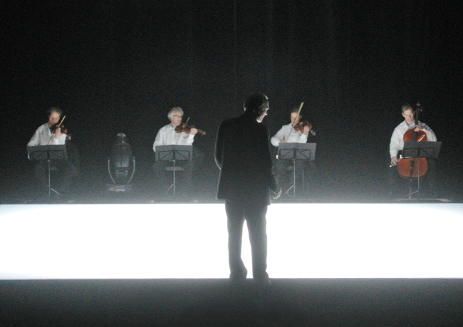 eraritjaritjaka, Heiner Goebbels, Klaus Grünberg