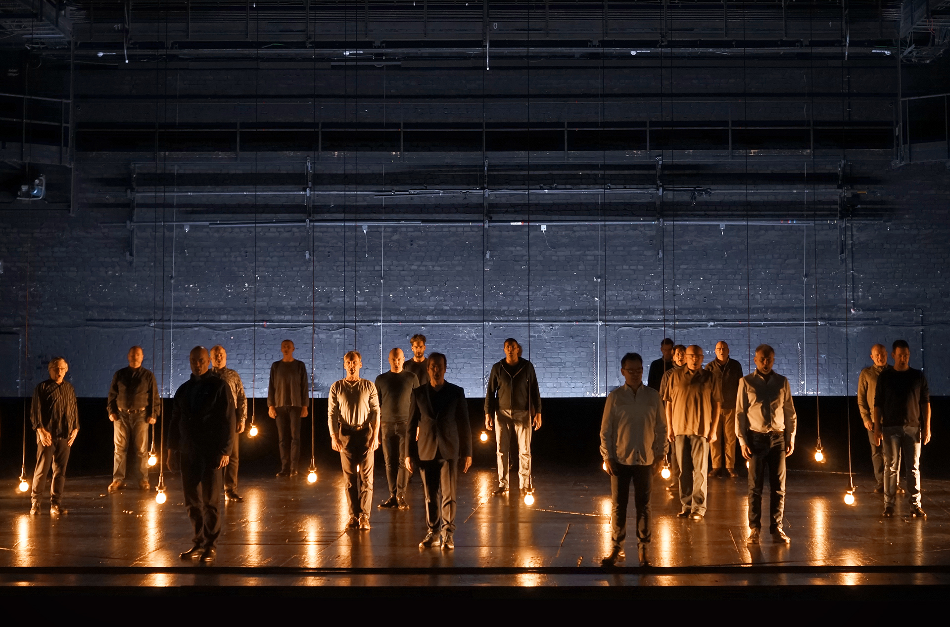 Klaus Grünberg: Mondnacht (Son et Lumière mit Liedern von Robert Schumann),Arrangement und Musikalische Leitung: David Cavelius, Regie: Barrie Kosky, Lichtdesign: Klaus Grünberg, Komische Oper Berlin, 2020