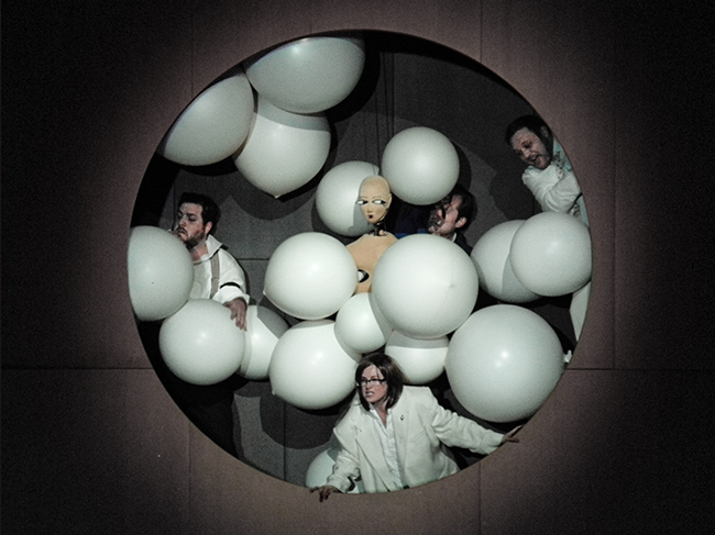 Klaus Grünberg, set and light design for Simplicius Simplicissimus (Hartmann), Theater Bremen, 2017