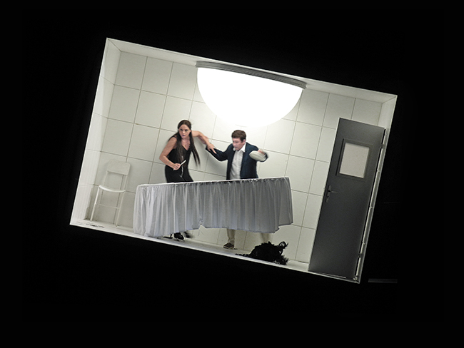 Klaus Grünberg, set and light design, Die Zauberin, Vlaamse Opera, 2011